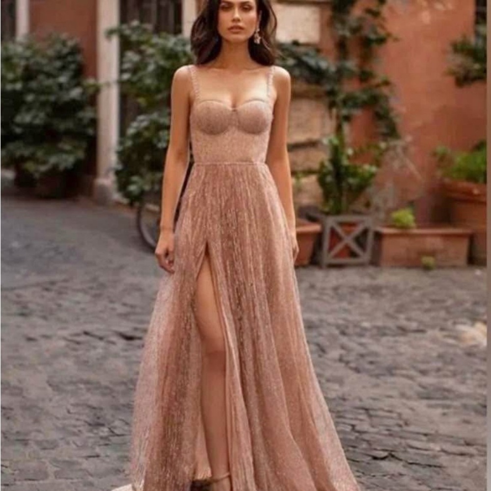 Alamour The Label Pink Sleeveless Sweetheart Maxi Gown